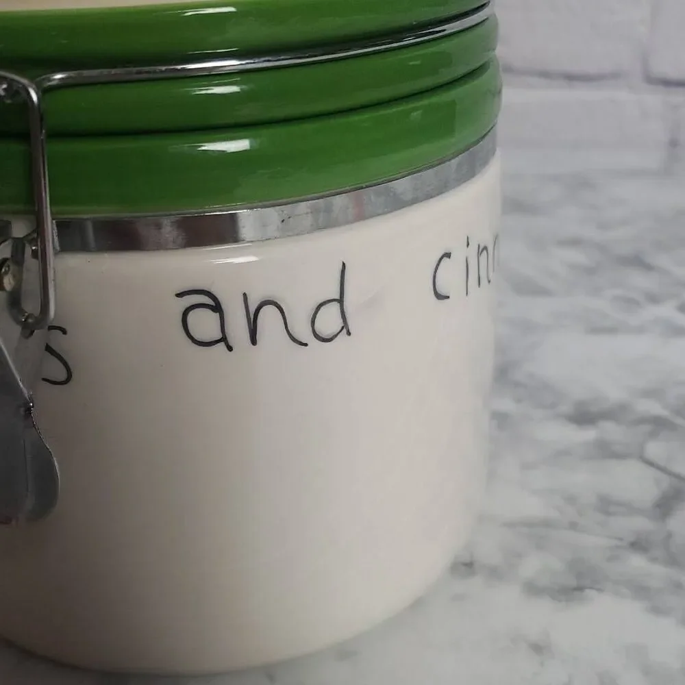 Ceramic‎ Christmas Cookie Jar